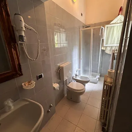 Hotel Luisa 2*
