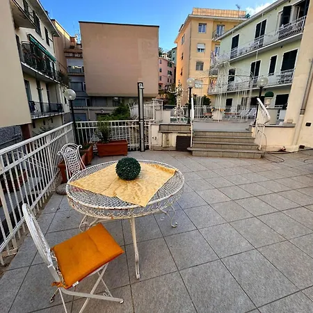 Luisa Hotel 2*